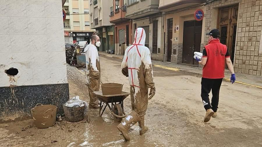 WhatsApp Image 2025-05-09 at 11.48.01